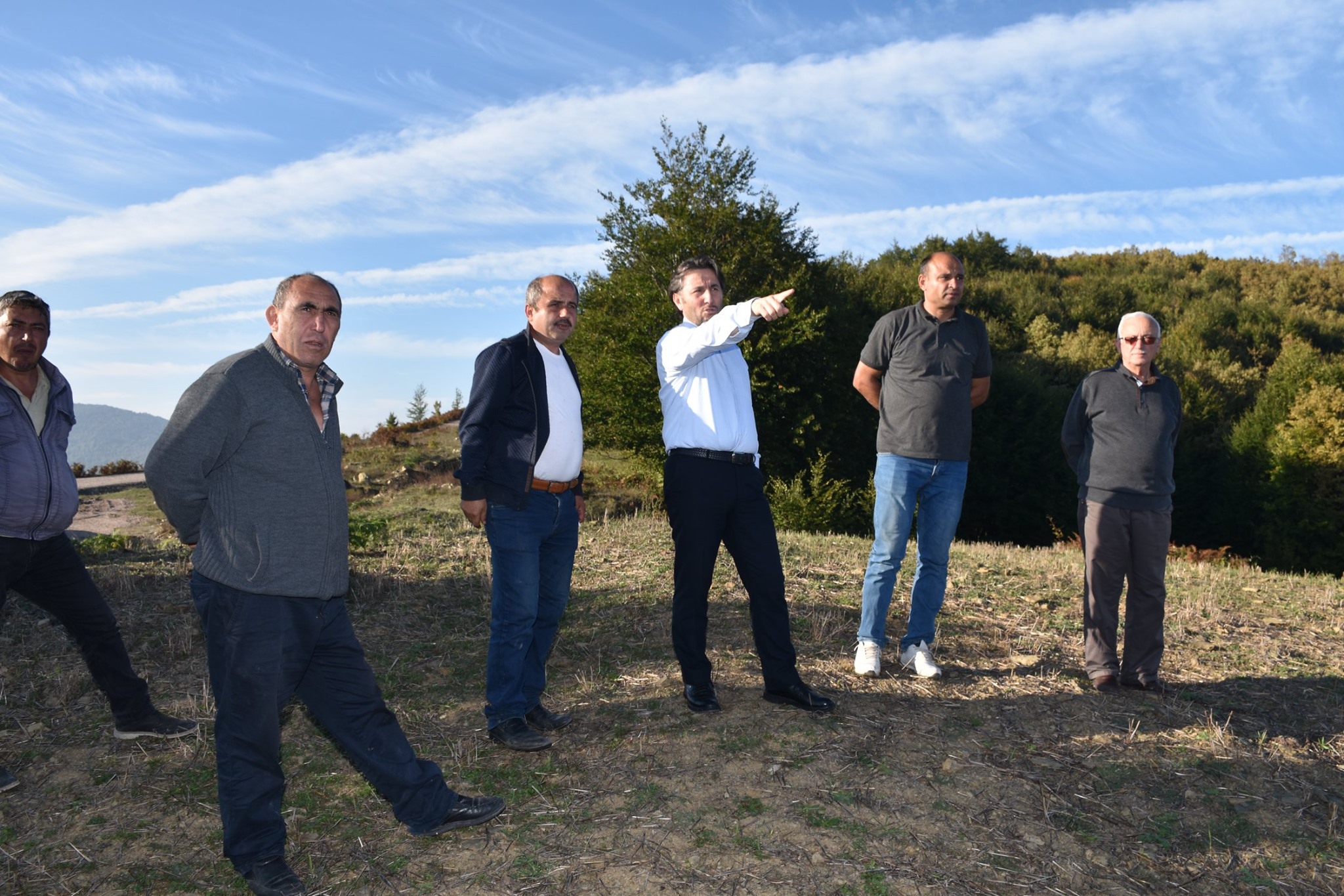 Yeşilköy – Yassıdağ Grup Yolu 1. Kat Satıh Kaplama Asfalt Çalışmaları Tamamlandı.