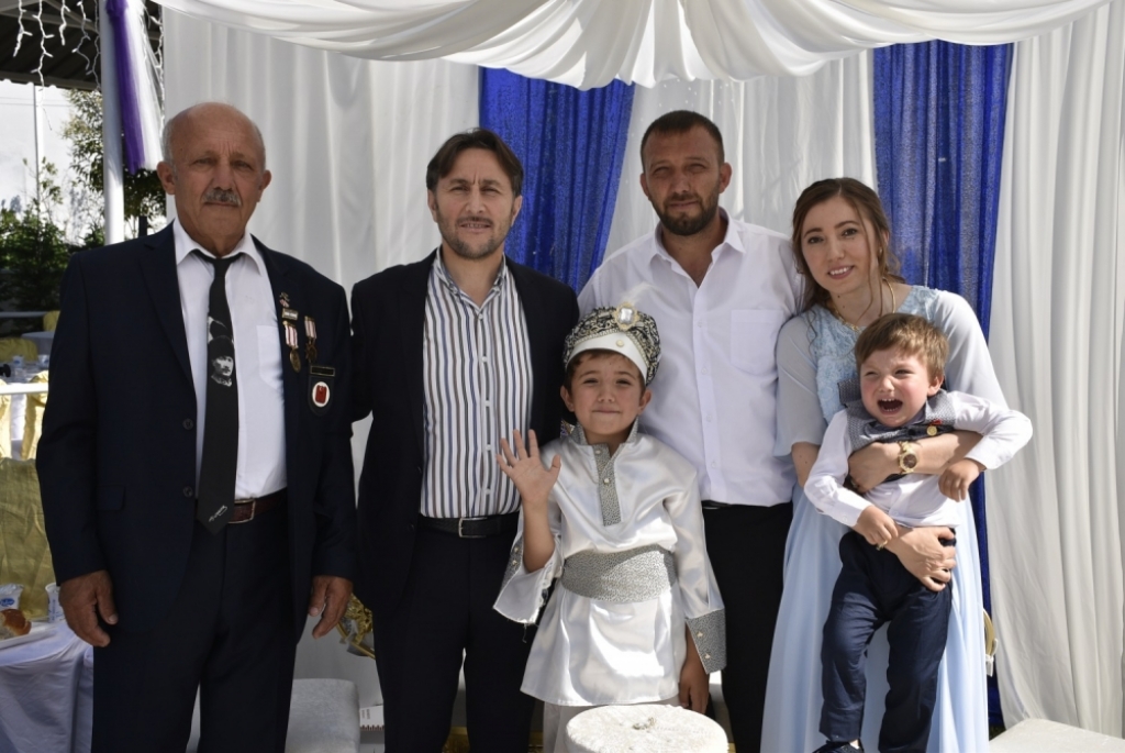 Ahmet Emir ile Alp Tuğra ÖZDEMİR’in Sünnet Düğününe Katıldık