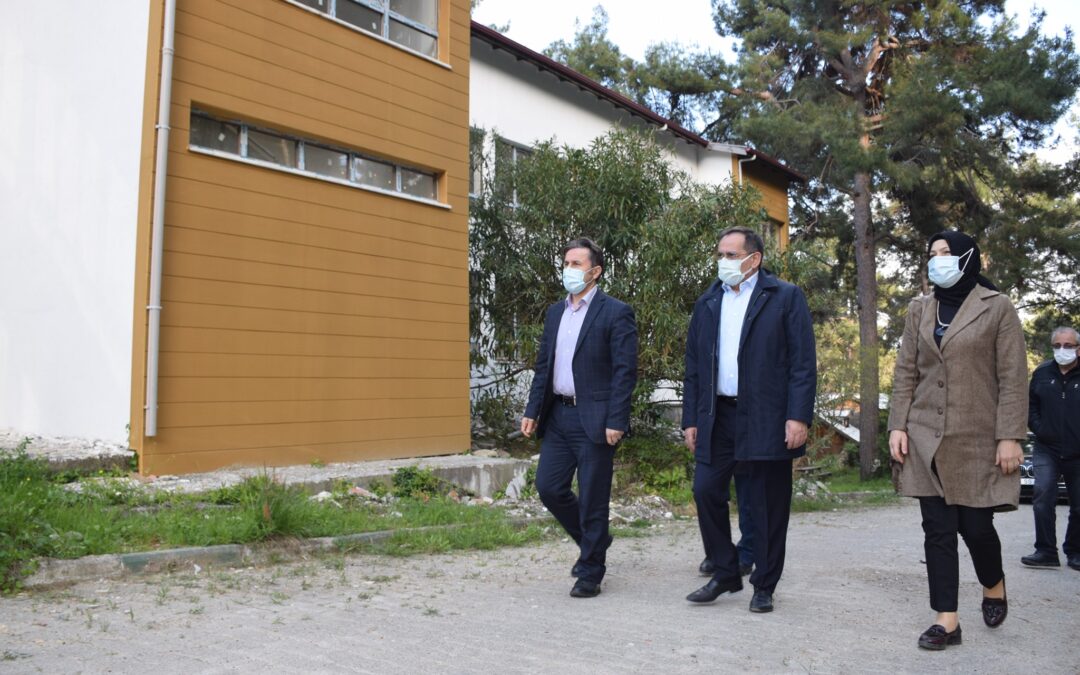 Samsun Büyükşehir Belediye Başkanımız Mustafa Demir, Belediye Başkanımız Hüseyin Kıyma, Çamgölünde İncelemelerde Bulundular.