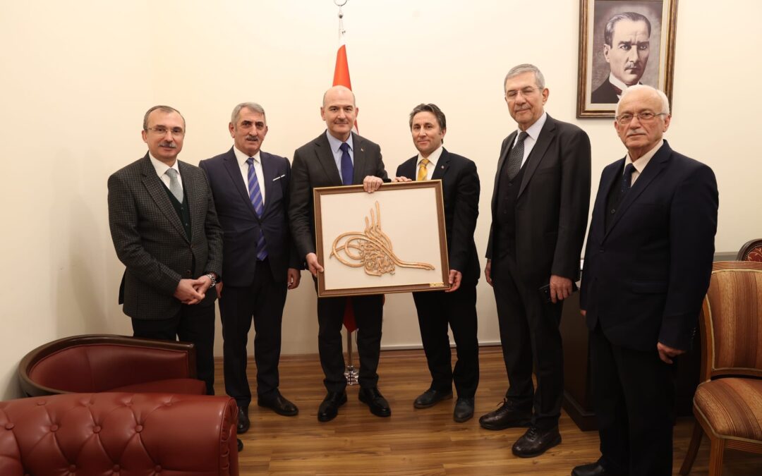 Belediye Başkanımız Hüseyin Kıyma, İçişleri Bakanımız Sn.Süleyman Soylu’ya ziyarette bulundu.