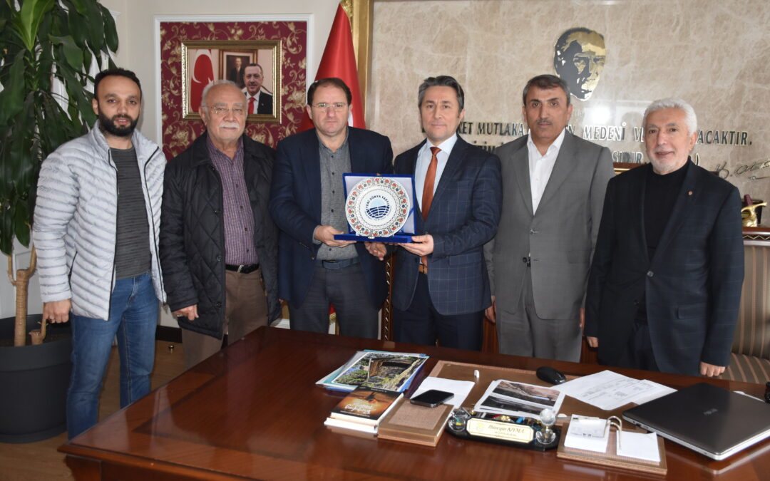 Yeni Dünya Vakfı Belediye Başkanımız Hüseyin Kıyma’ya ziyarette bulundu.