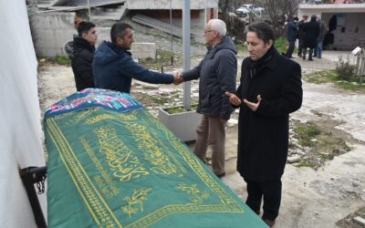 Belediye Başkanımız Hüseyin Kıyma ilçemiz Kozköy mahallesi halkından vefat eden Gülfidan Baş’ın cenaze namazına katıldı, ailesine baş sağlığında bulundu.