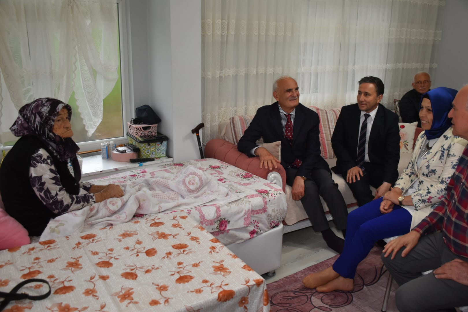 Belediye Başkanımız Hüseyin Kıyma ve Milletvekilimiz Sayın Yusuf Ziya Yılmaz Hasta Ziyaretinde Bulundular.