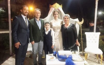 Belediye Başkanımız Hüseyin Kıyma, Begüm & Ziya Baki çiftinin oğlu Yavuz Selim’in sünnet düğününe katılarak, ailesine hayırlı olsun dileklerinde bulundu.