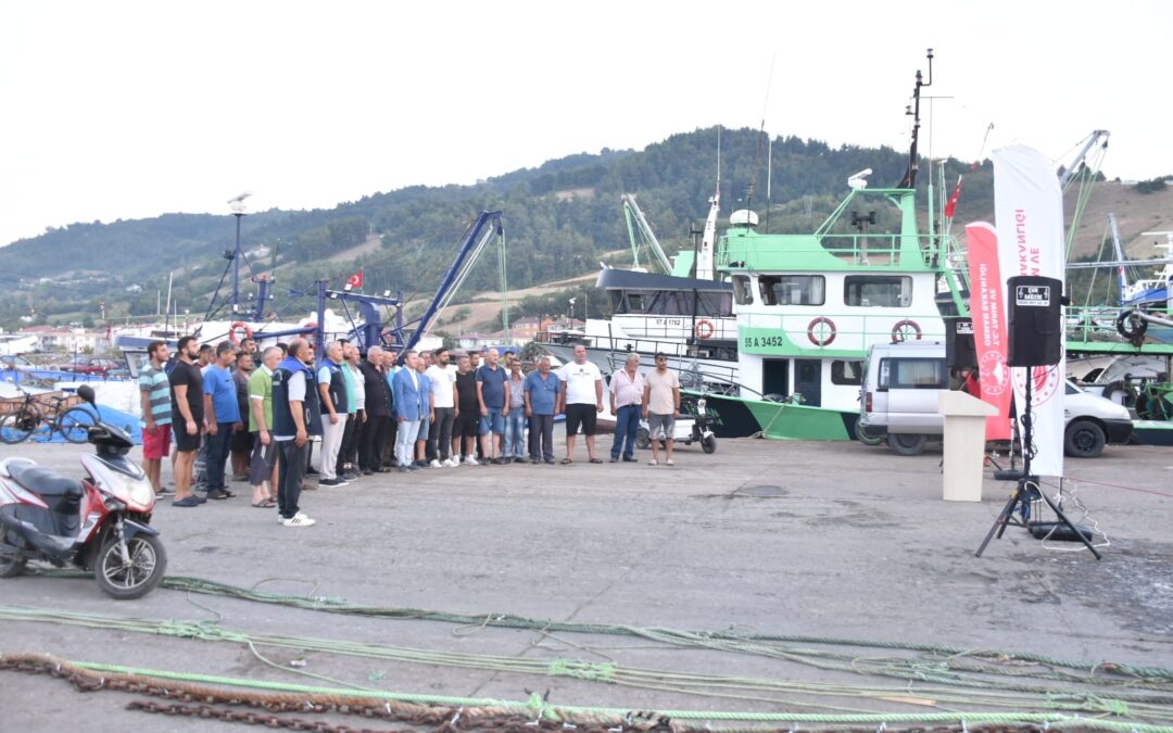 Belediye Başkanımız Hüseyin Kıyma, 2023-2024 Balıkçılık av sezonunun açılışına katılarak, balıkçılarımıza hayırlı, bereketli bir sezon diledi.