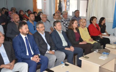 Belediye Başkanımız Hüseyin Kıyma, Mevlid-i Nebi Haftası ile Camiler ve Din Görevlileri Haftası etkinlikleri kapsamında İlçe Müftülüğümüz tarafından düzenlenen konferansa katılım sağladı.
