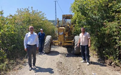 Belediyemiz Fen İşleri Müdürlüğü ekipleri tarafından başlatılan Mahalle içi yol bakım ve onarım çalışmaları kapsamında, Kozköy Mahallesi Tongaz mevkiinde stabilize yol bakım onarım ve genişletme çalışmalarımız devam ediyor.